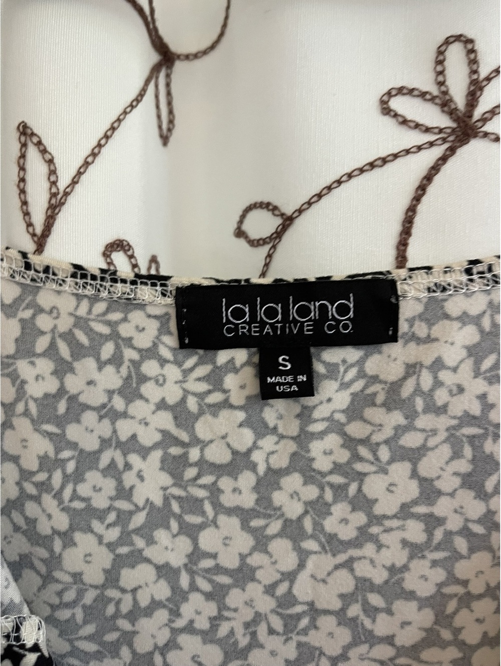 Lala Land Creative Co. | S | Black White Floral Dress - Picture 4 of 5